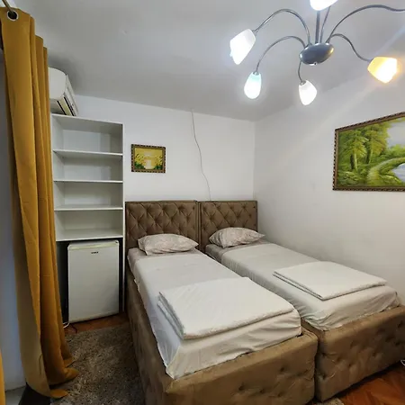 Homestay Bozovic I *